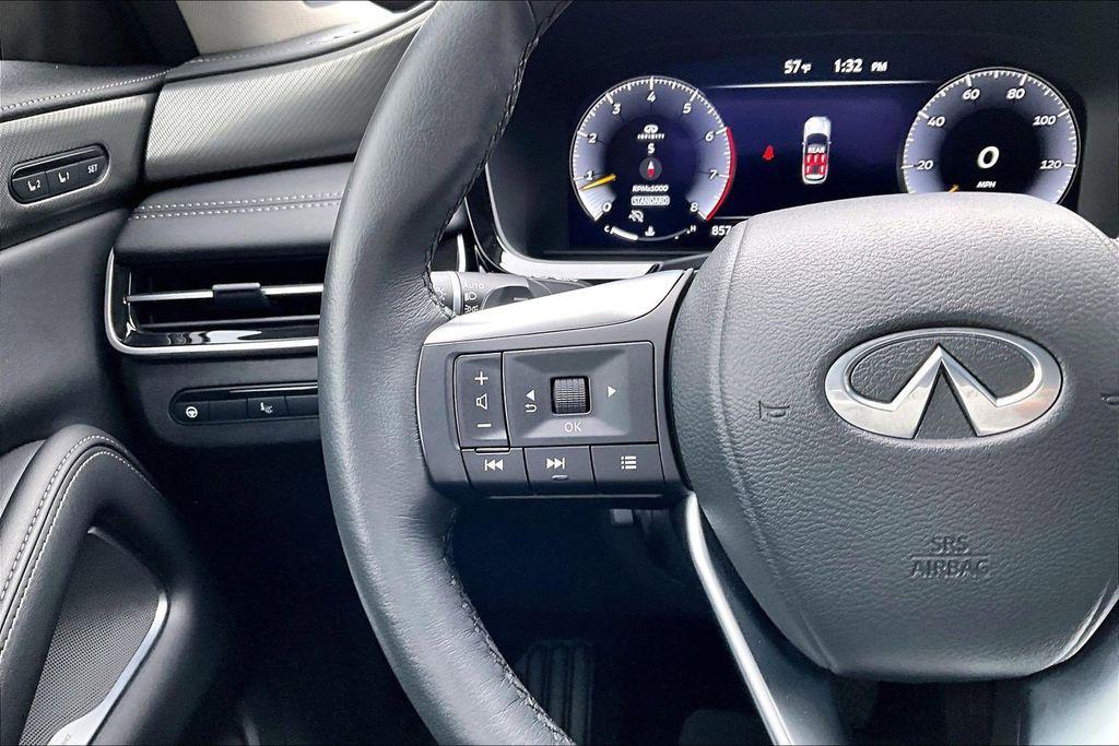 used 2025 INFINITI QX60 car, priced at $42,500