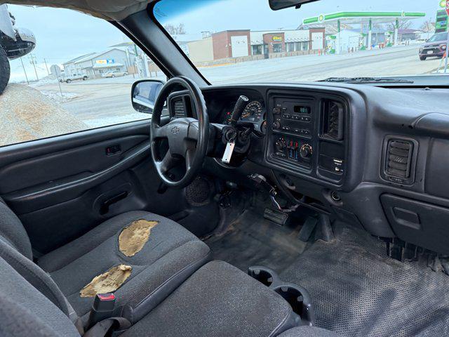 used 2005 Chevrolet Silverado 2500 car, priced at $5,894