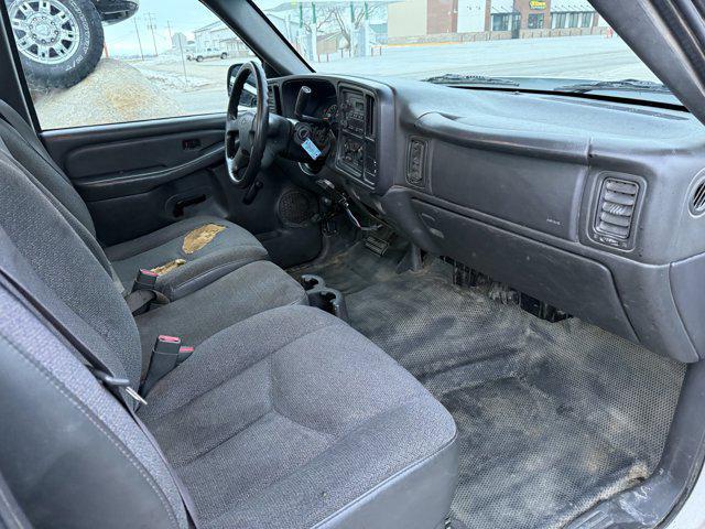 used 2005 Chevrolet Silverado 2500 car, priced at $5,894