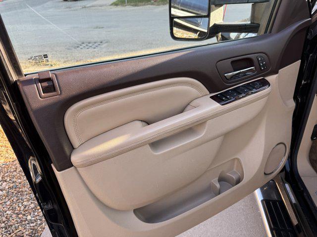 used 2014 GMC Sierra 2500 car, priced at $21,500