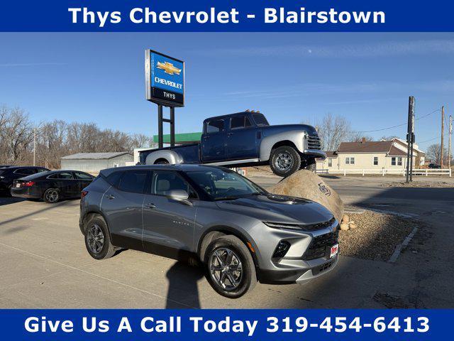 used 2025 Chevrolet Blazer car, priced at $29,995