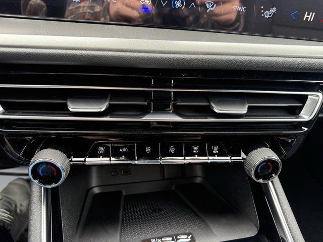 new 2026 Chevrolet Traverse car, priced at $45,920