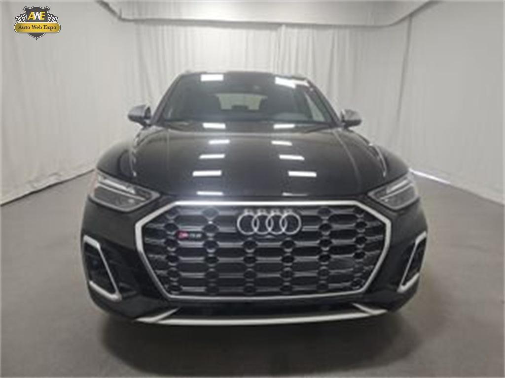 used 2022 Audi SQ5 car, priced at $37,988