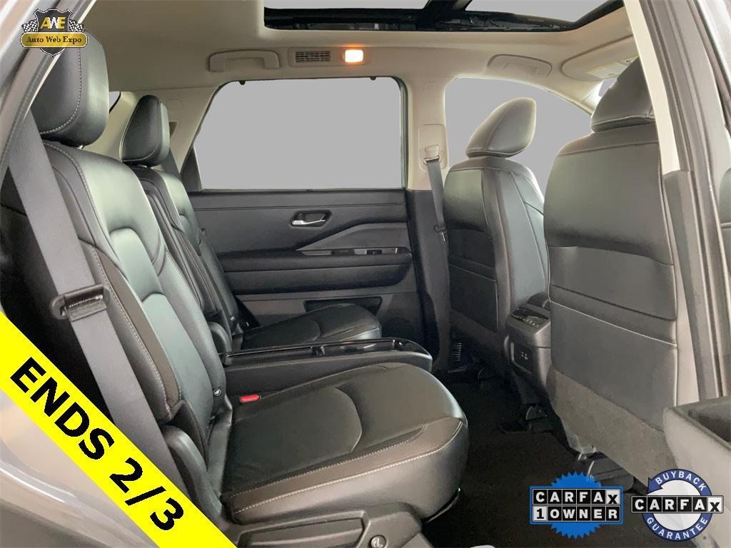 used 2024 Nissan Pathfinder car, priced at $29,999