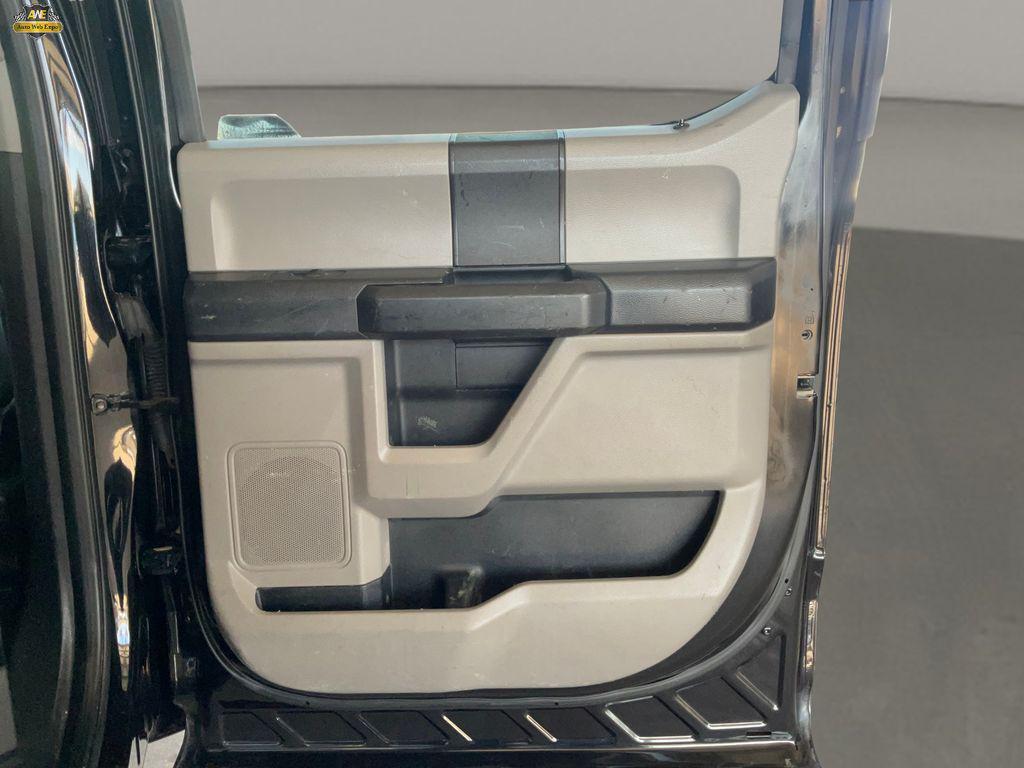 used 2020 Ford F-150 car, priced at $30,999