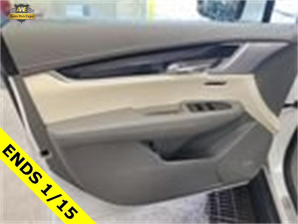 used 2024 Cadillac XT6 car, priced at $34,727