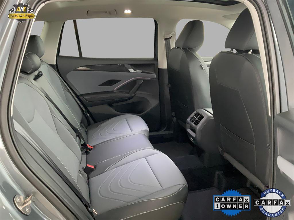 used 2025 Volkswagen Tiguan car, priced at $32,988