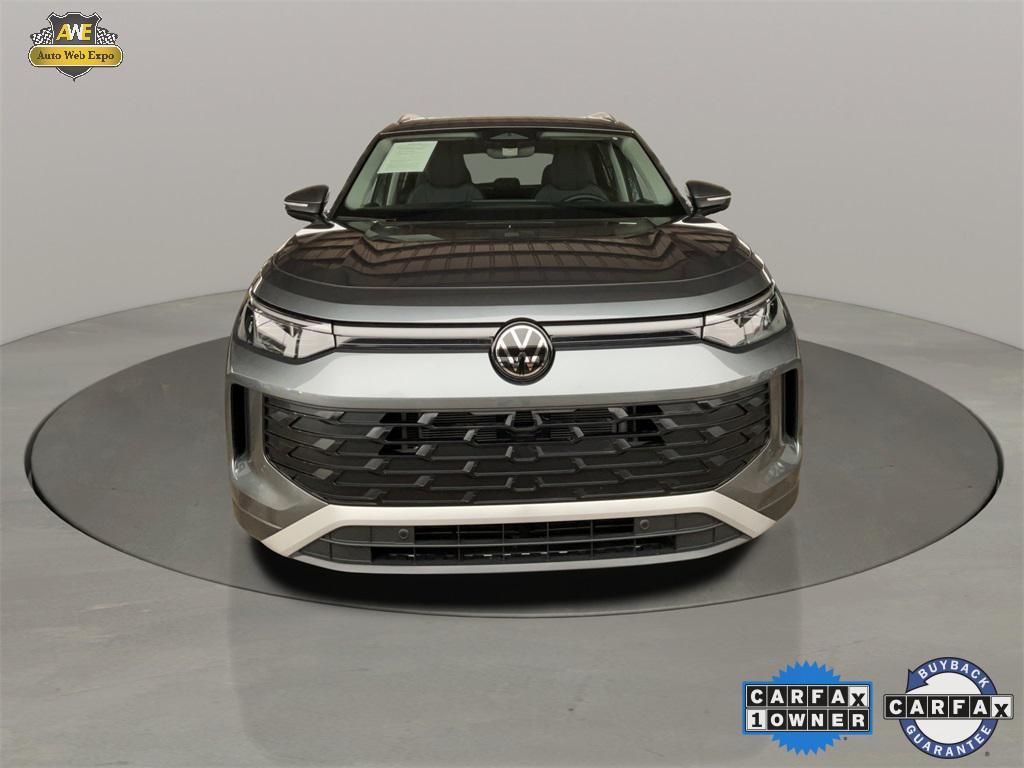 used 2025 Volkswagen Tiguan car, priced at $32,988