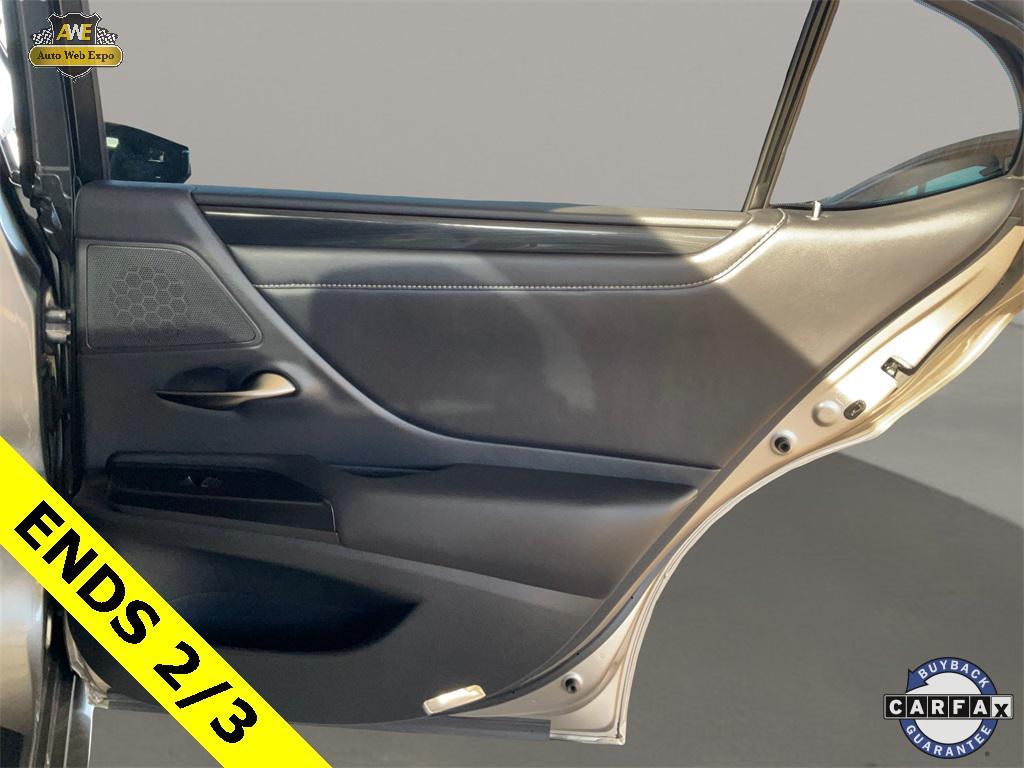 used 2021 Lexus ES 300h car, priced at $30,451