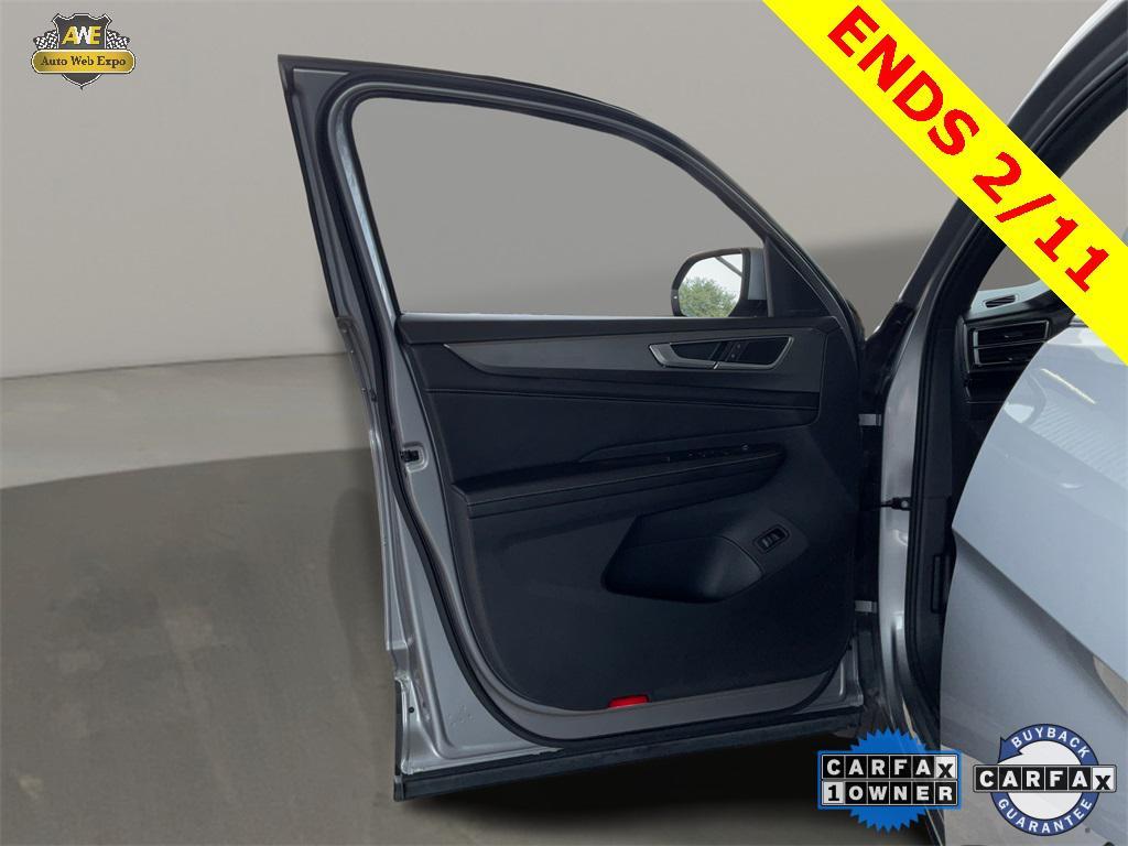 used 2024 Volkswagen Atlas Cross Sport car, priced at $26,837