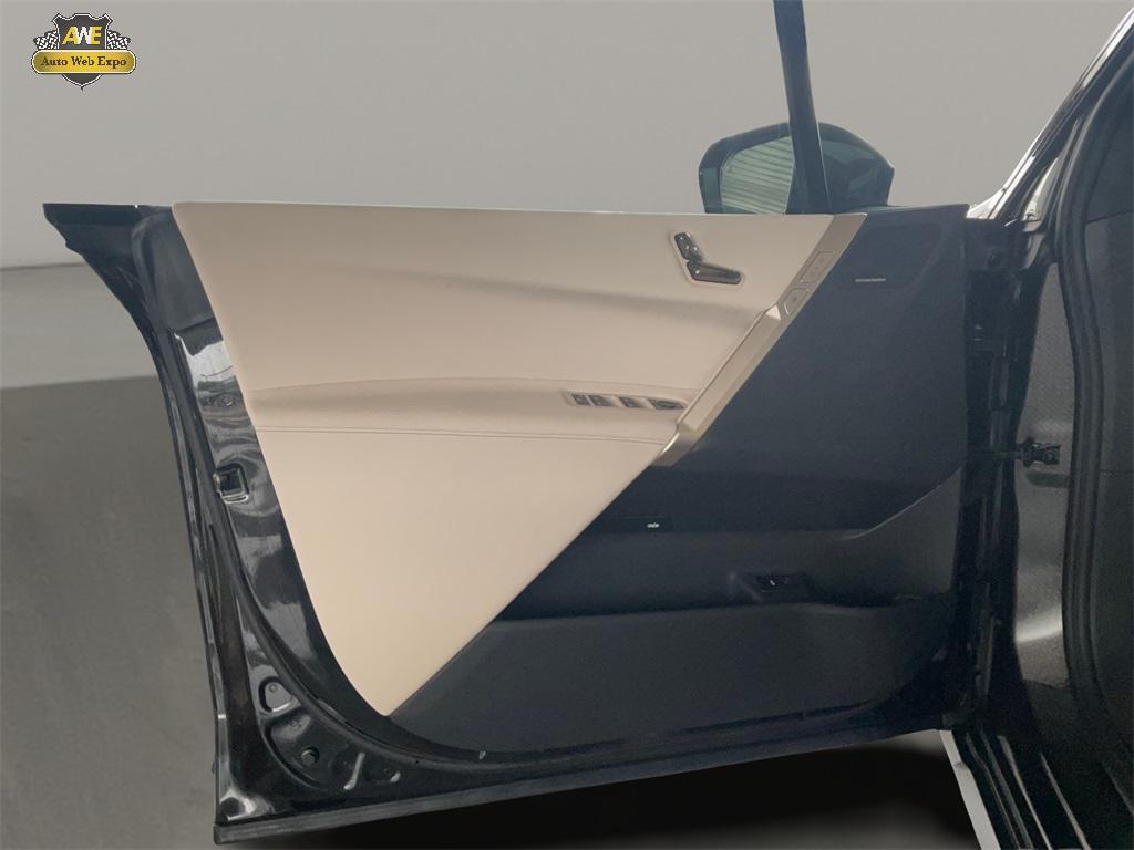 used 2023 BMW iX car, priced at $39,899