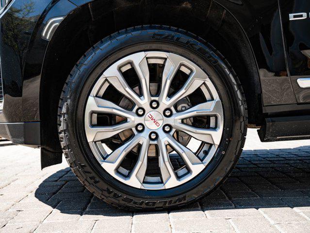 used 2021 GMC Yukon car, priced at $40,598