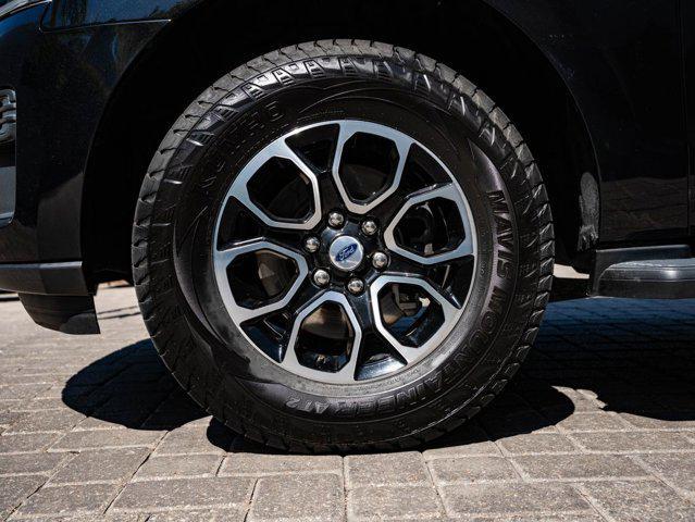used 2022 Ford Expedition car, priced at $40,598