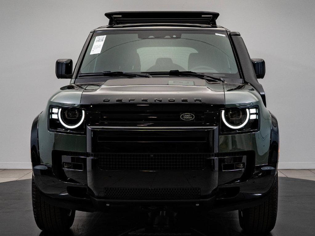 Land Rover Defender view 2