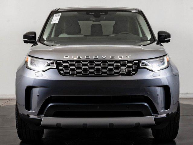 new 2026 Land Rover Discovery car, priced at $64,598