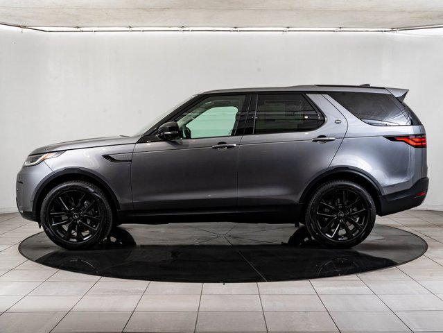 new 2026 Land Rover Discovery car, priced at $64,598