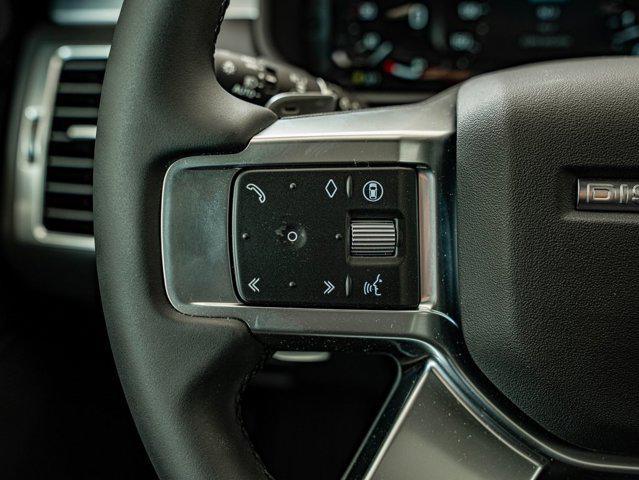 new 2026 Land Rover Discovery car, priced at $77,998