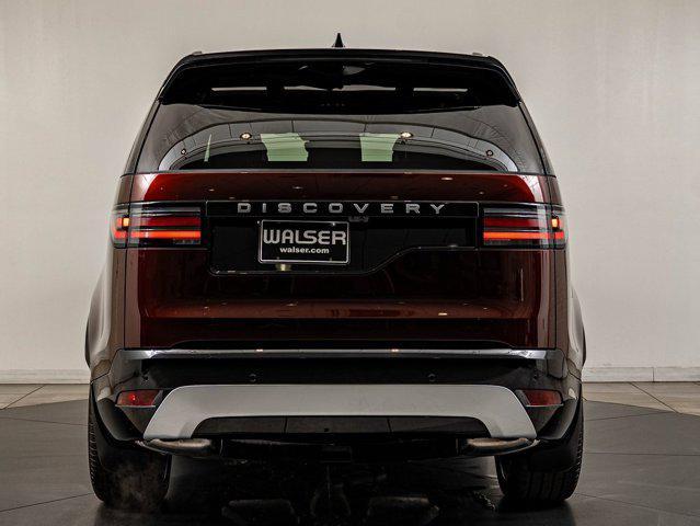 new 2026 Land Rover Discovery car, priced at $77,998