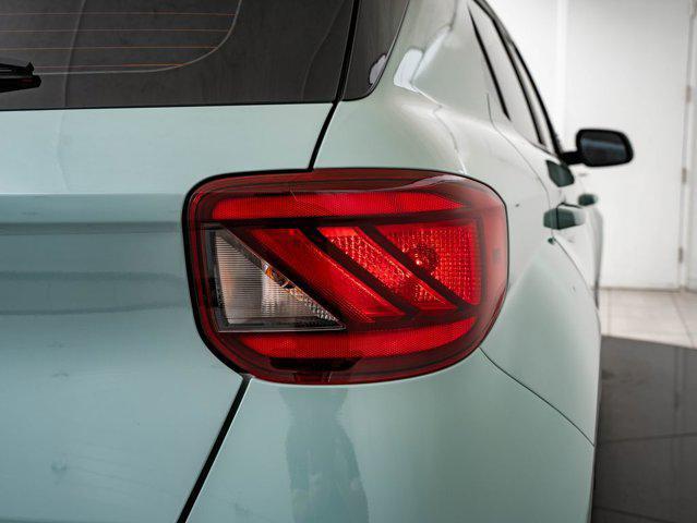 used 2025 Hyundai Venue car, priced at $23,598