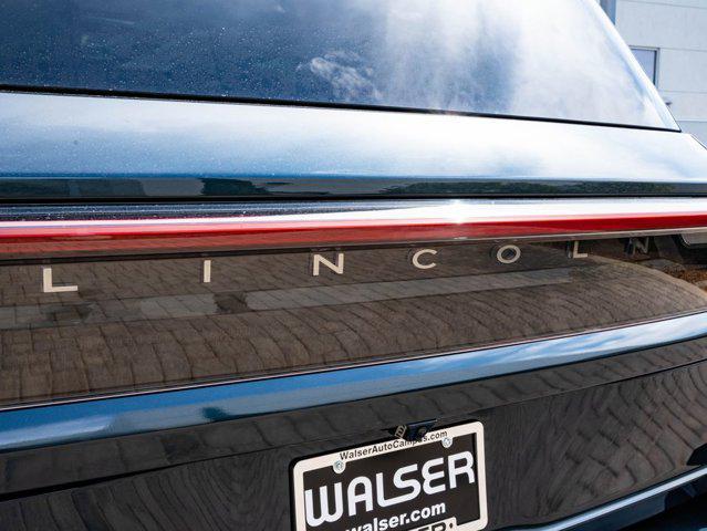 used 2025 Lincoln Navigator car, priced at $83,998