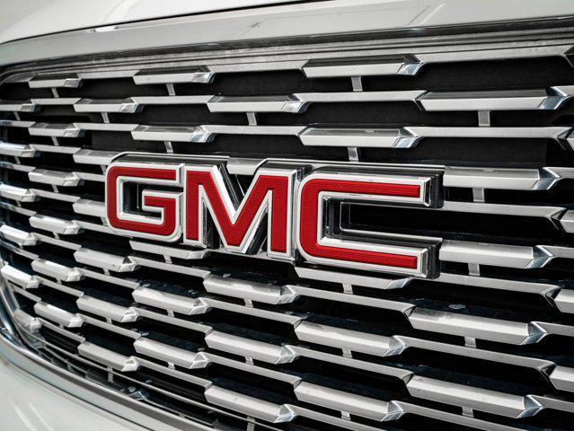 used 2019 GMC Yukon car, priced at $34,998