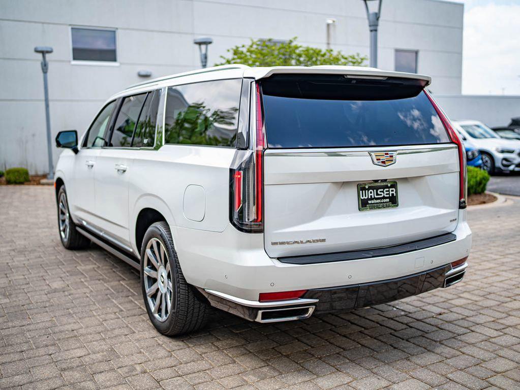 used 2023 Cadillac Escalade ESV car, priced at $80,193