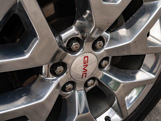 used 2015 GMC Yukon car, priced at $15,798