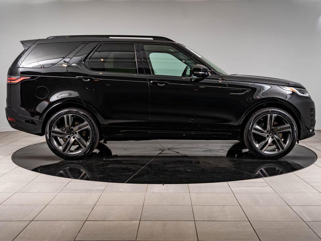 new 2026 Land Rover Discovery car, priced at $77,193