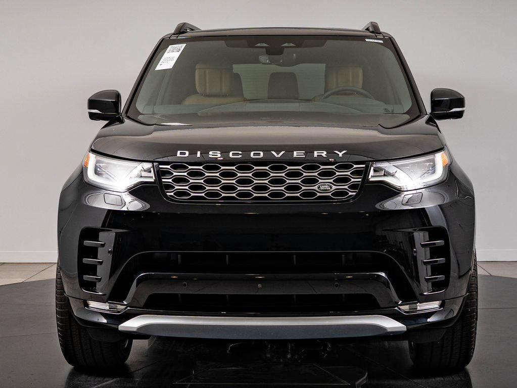new 2026 Land Rover Discovery car, priced at $77,193