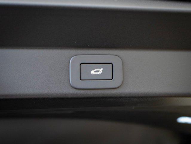 new 2026 Land Rover Range Rover Sport car, priced at $89,998