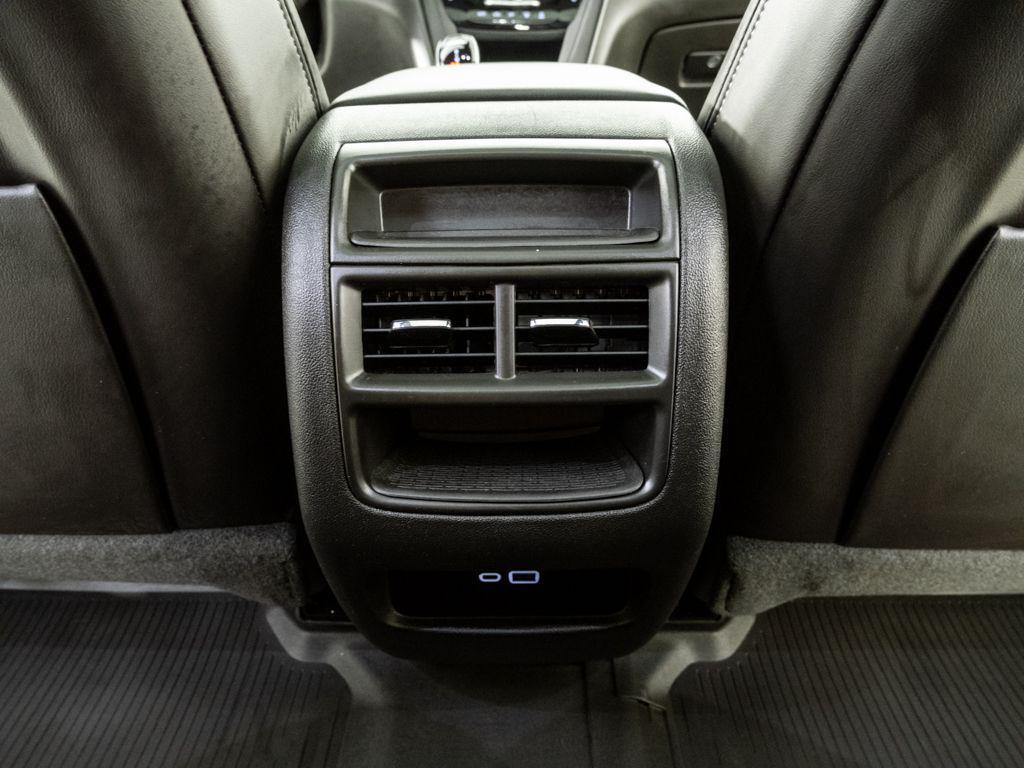 used 2023 Cadillac XT5 car, priced at $35,368