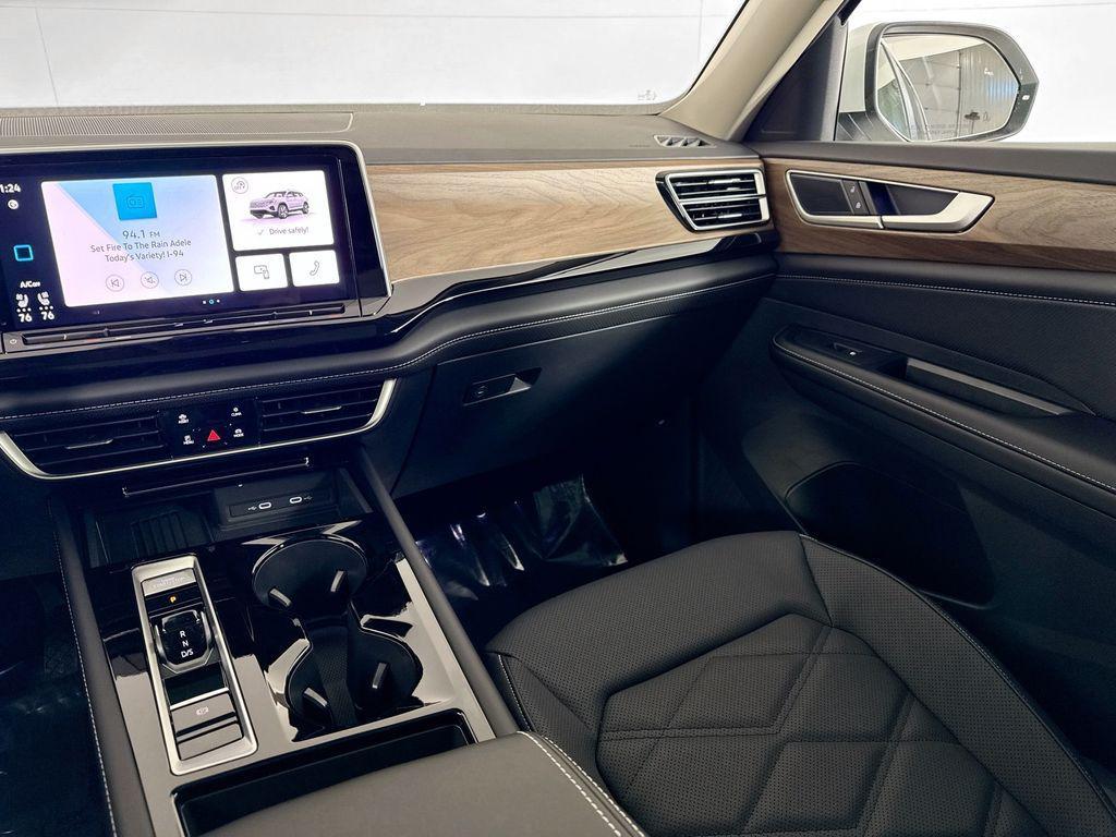 new 2026 Volkswagen Atlas car, priced at $48,459