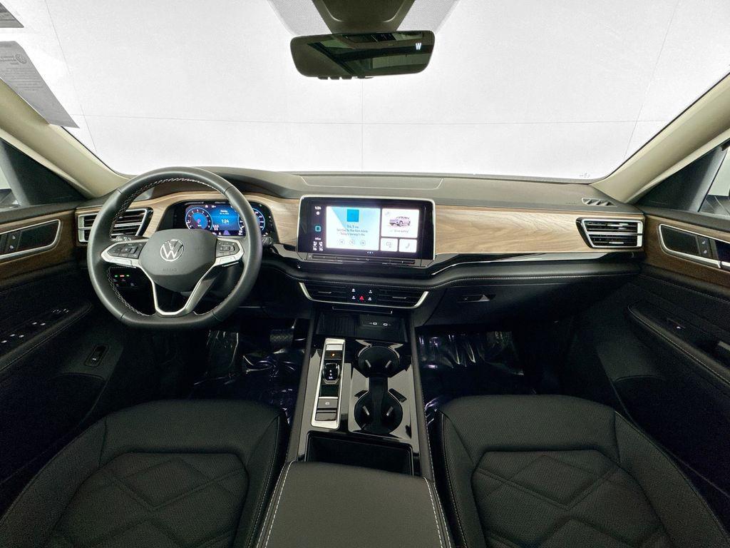 new 2026 Volkswagen Atlas car, priced at $48,459