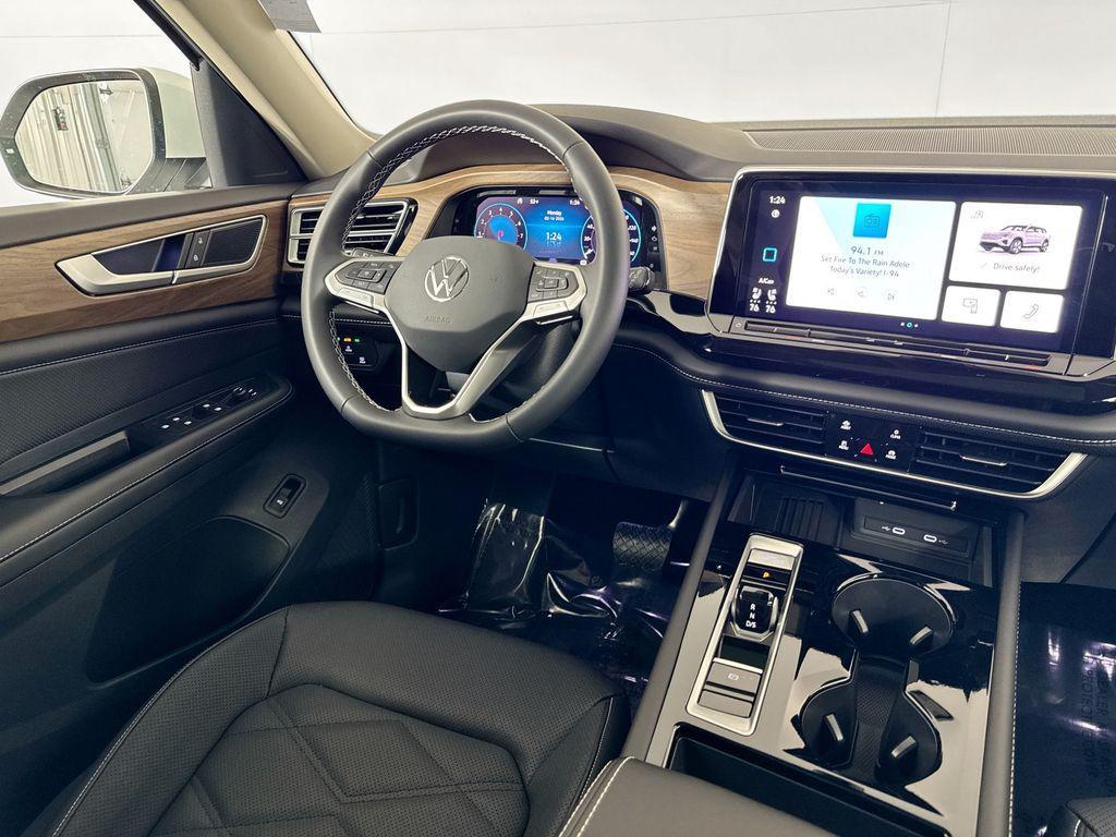 new 2026 Volkswagen Atlas car, priced at $48,459