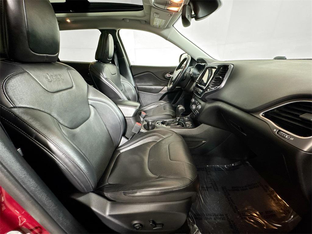 used 2021 Jeep Cherokee car, priced at $19,492