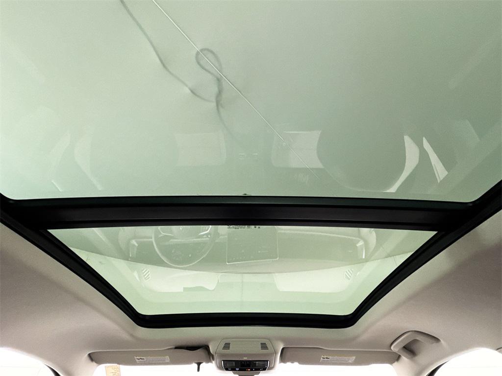 new 2025 Volkswagen Tiguan car, priced at $36,121