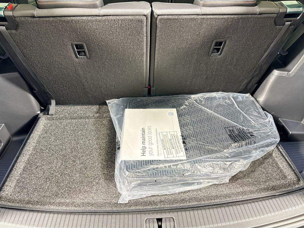 new 2026 Volkswagen Atlas car, priced at $48,827