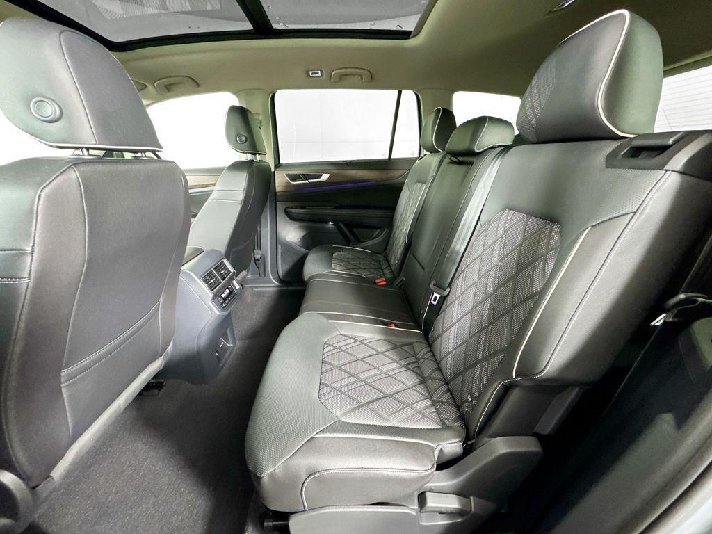 new 2026 Volkswagen Atlas car, priced at $56,017