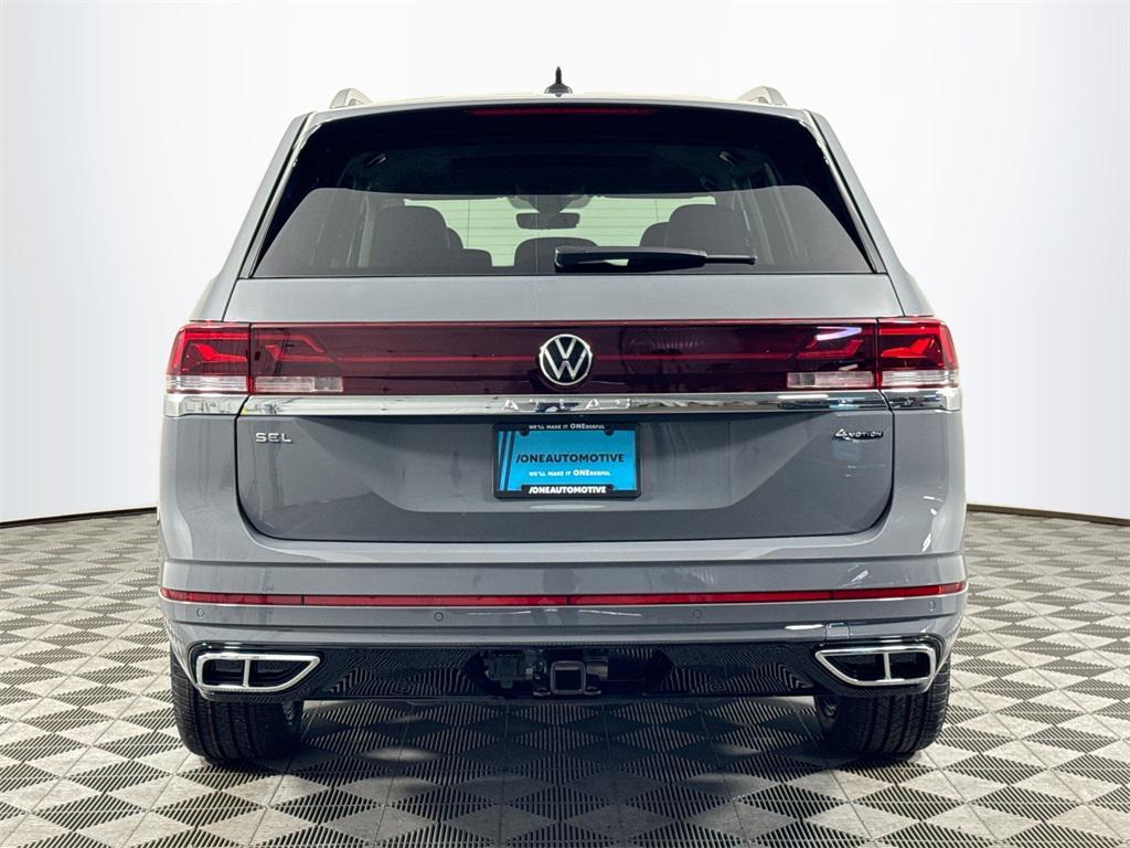 new 2025 Volkswagen Atlas car, priced at $52,311