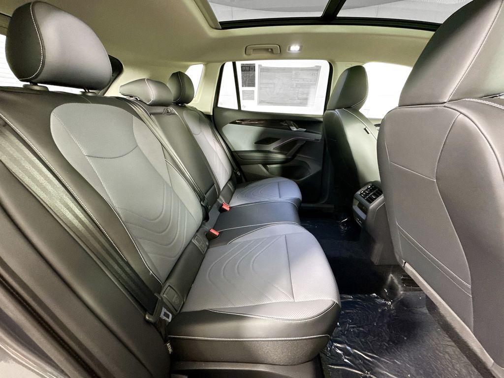 new 2026 Volkswagen Tiguan car, priced at $37,363