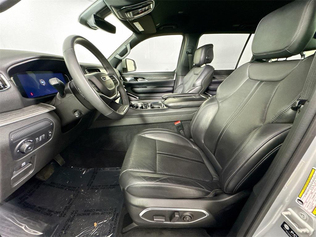 used 2022 Jeep Wagoneer car, priced at $34,987