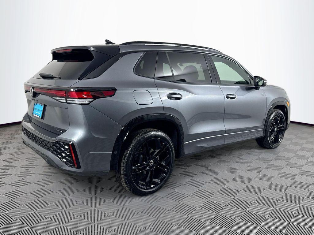 new 2026 Volkswagen Tiguan car, priced at $39,854