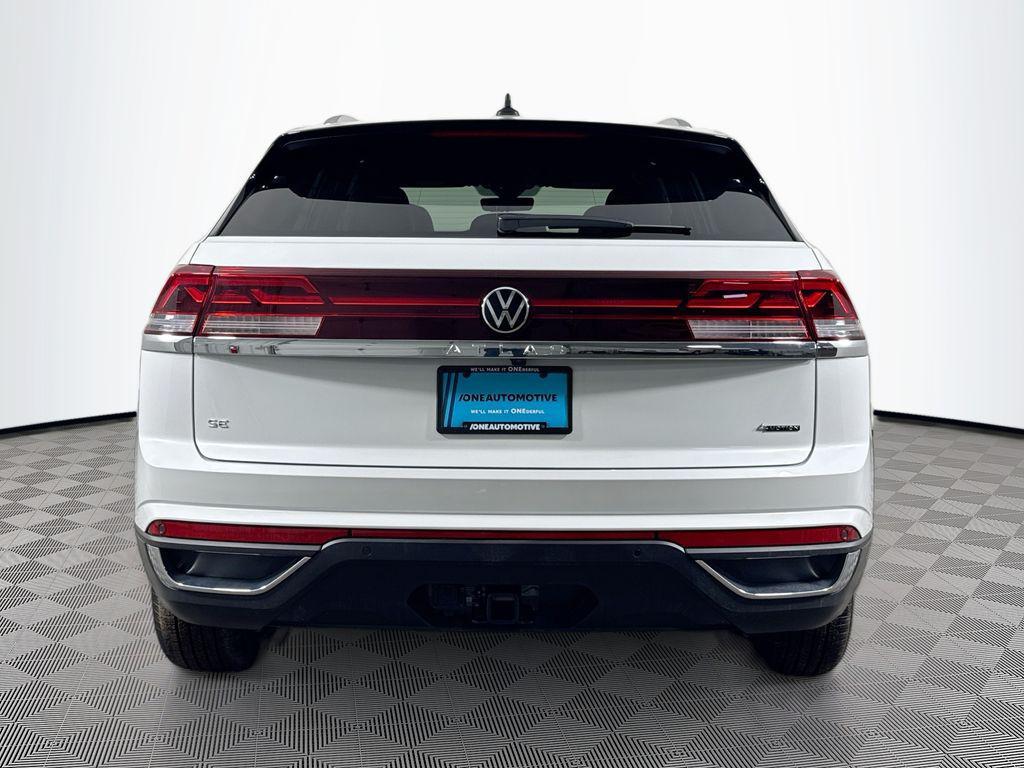 new 2026 Volkswagen Atlas Cross Sport car, priced at $47,343