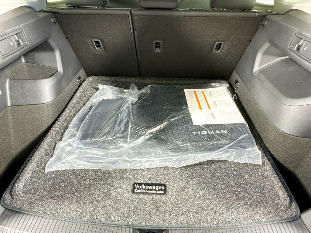 new 2026 Volkswagen Tiguan car, priced at $33,694