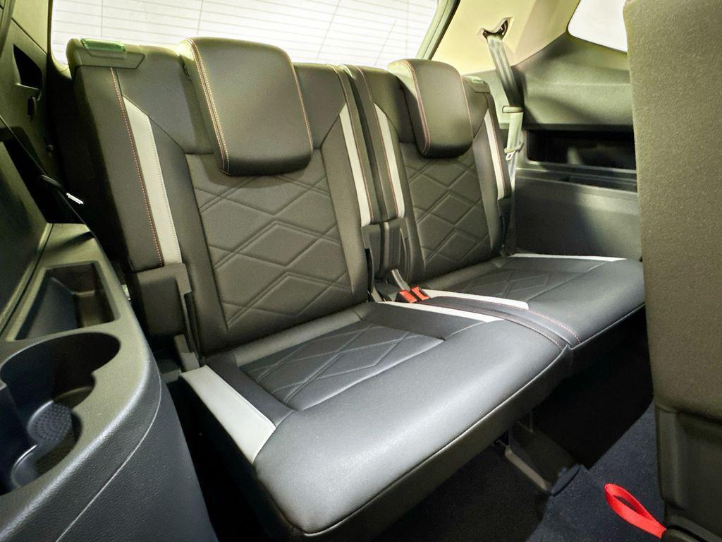 new 2026 Volkswagen Atlas car, priced at $49,264