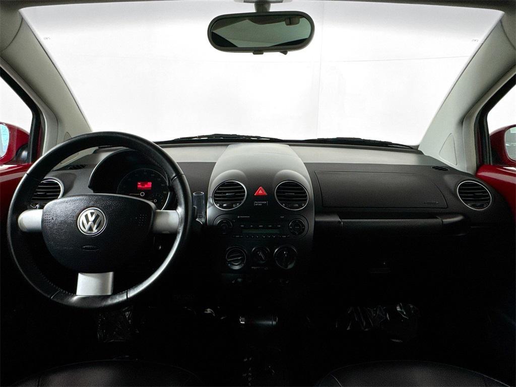 used 2009 Volkswagen New Beetle car, priced at $7,777