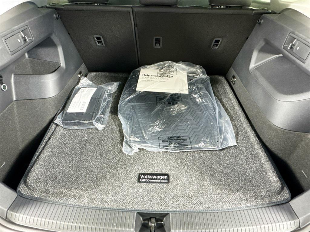 new 2026 Volkswagen Tiguan car, priced at $33,681