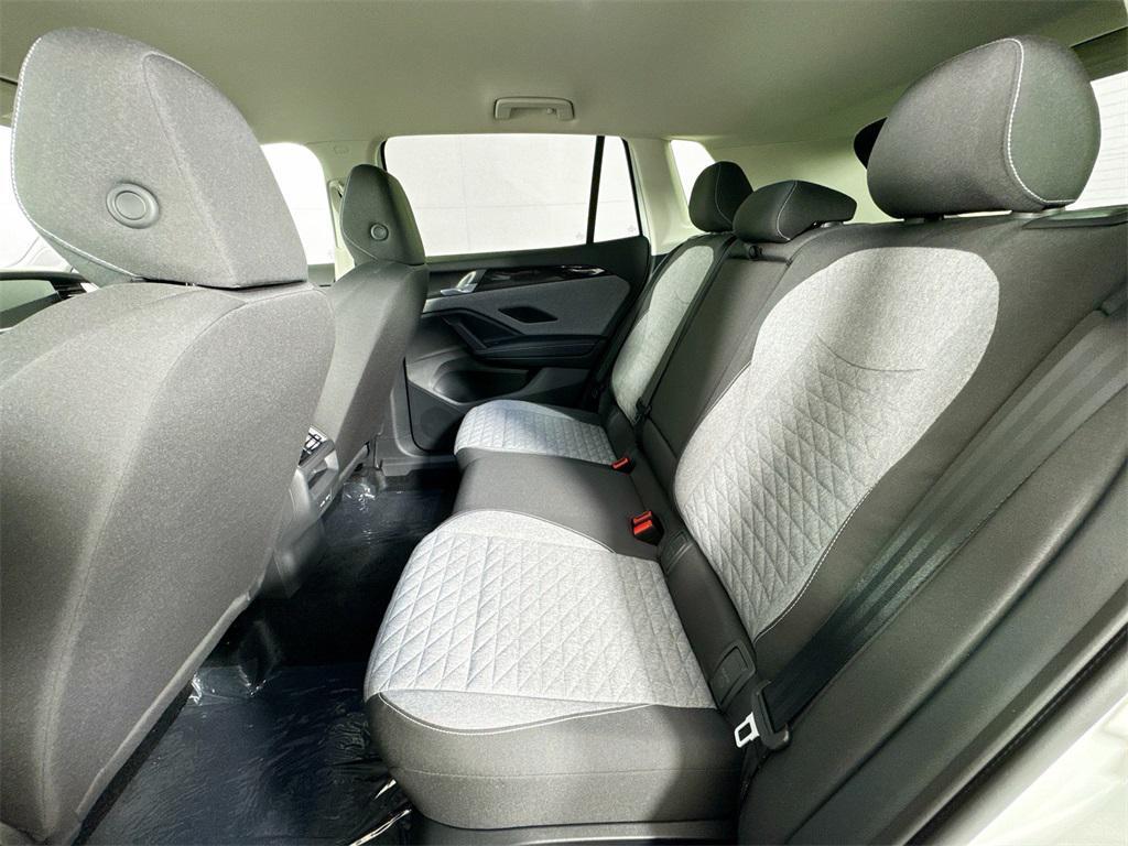 new 2026 Volkswagen Tiguan car, priced at $33,681