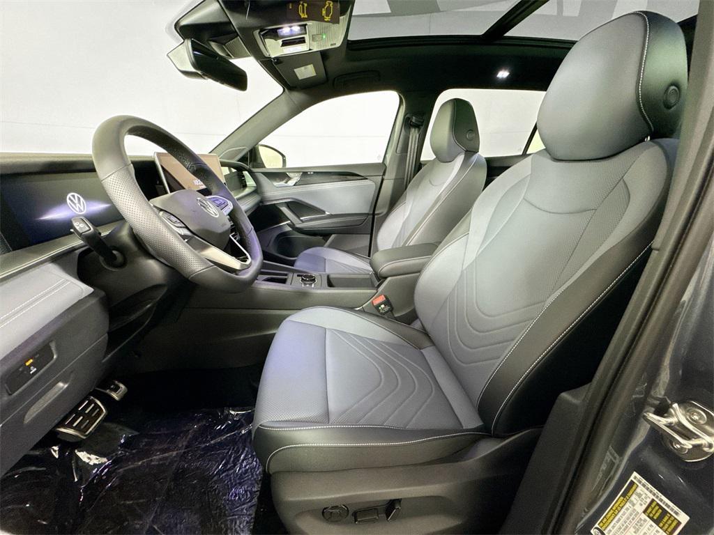 new 2026 Volkswagen Tiguan car, priced at $39,854