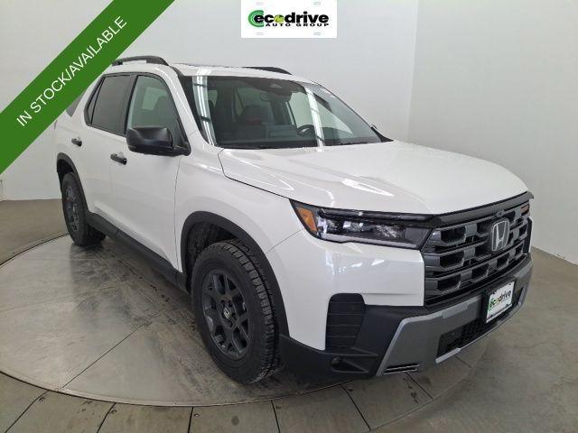 new 2026 Honda Pilot car, priced at $52,345